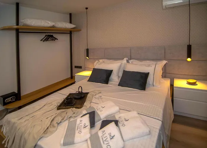 Alivio Lux Residences
