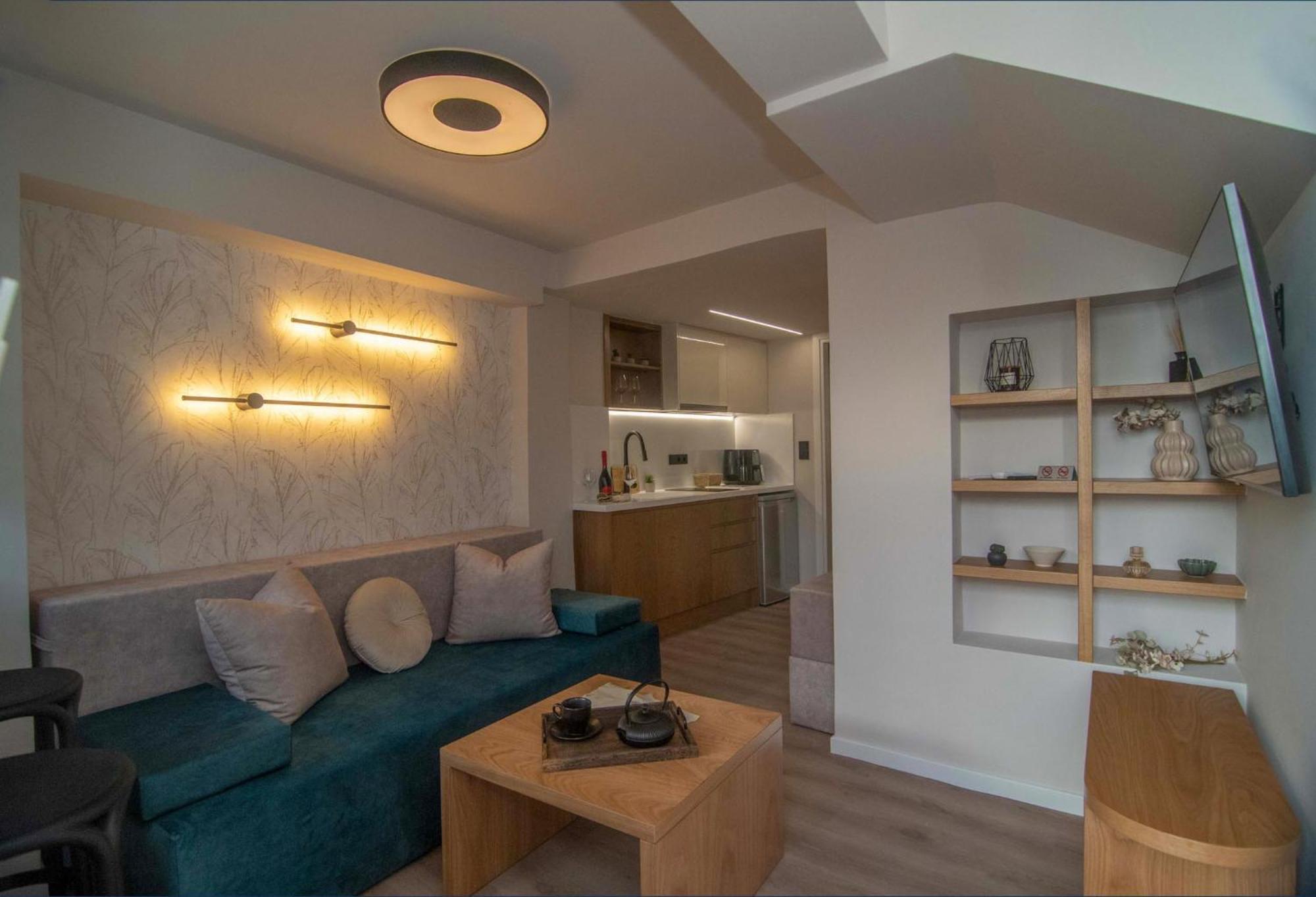 Apartment Alivio Lux Residences