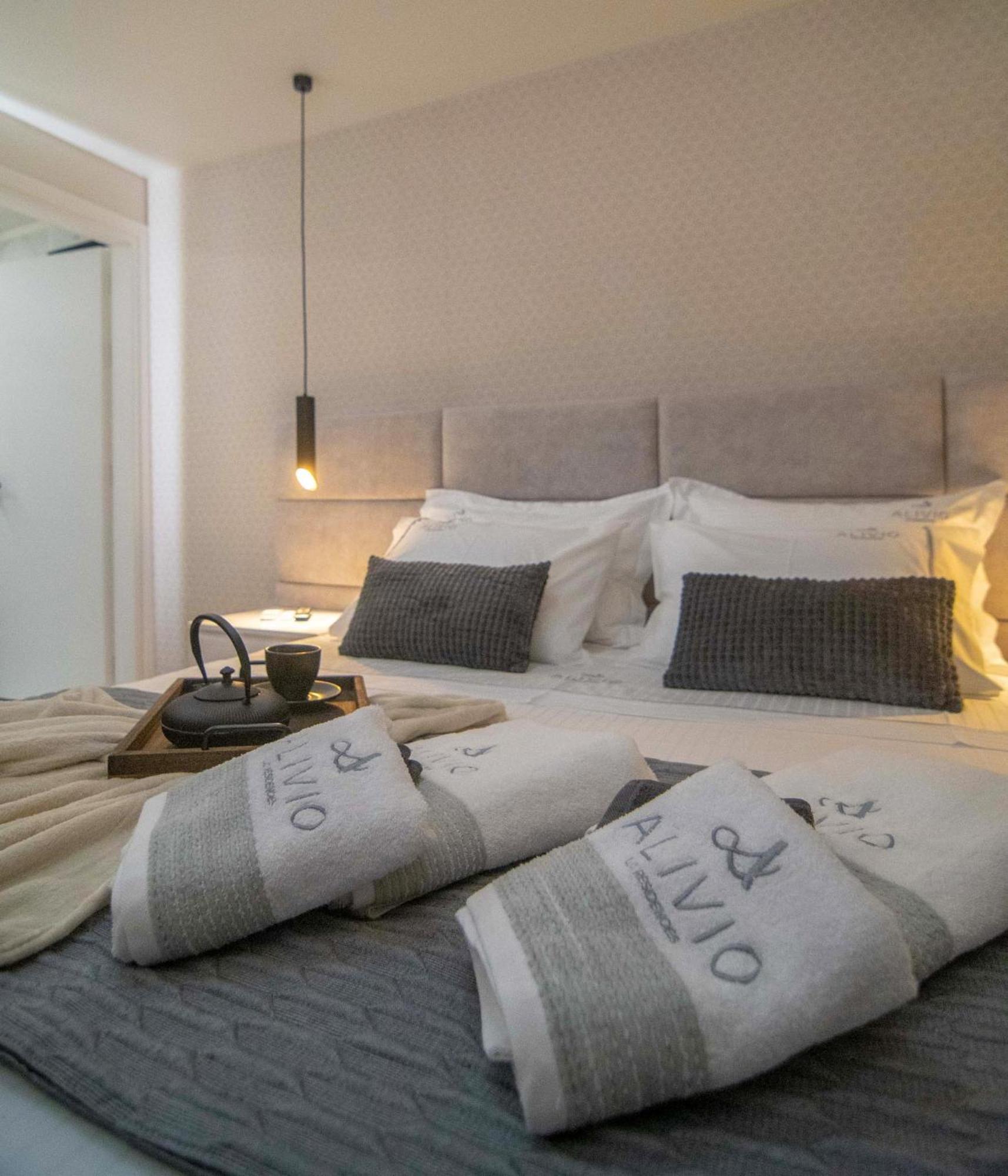Alivio Lux Residences